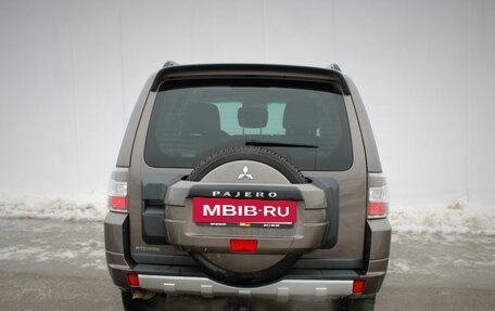 Mitsubishi Pajero IV, 2011 год, 2 010 000 рублей, 6 фотография