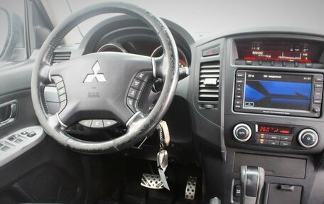 Mitsubishi Pajero IV, 2011 год, 2 010 000 рублей, 15 фотография