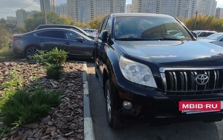 Toyota Land Cruiser Prado 150 рестайлинг 2, 2013 год, 4 300 000 рублей, 11 фотография