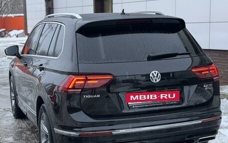 Volkswagen Tiguan II, 2018 год, 3 750 000 рублей, 5 фотография