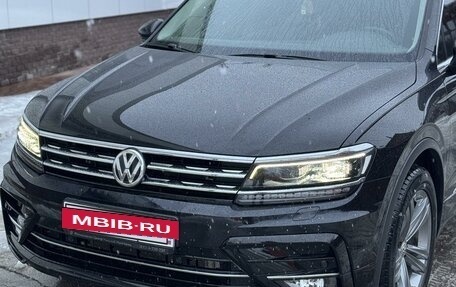 Volkswagen Tiguan II, 2018 год, 3 750 000 рублей, 10 фотография