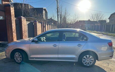 Volkswagen Jetta VI, 2013 год, 795 000 рублей, 3 фотография