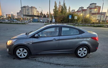 Hyundai Solaris II рестайлинг, 2015 год, 1 150 000 рублей, 6 фотография