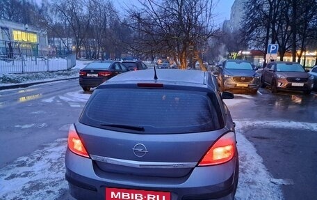 Opel Astra H, 2004 год, 370 000 рублей, 3 фотография