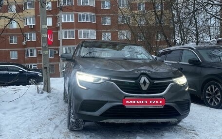 Renault Arkana I, 2021 год, 2 000 000 рублей, 2 фотография