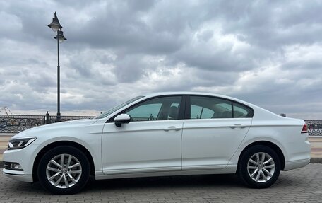 Volkswagen Passat B8 рестайлинг, 2015 год, 1 700 000 рублей, 2 фотография