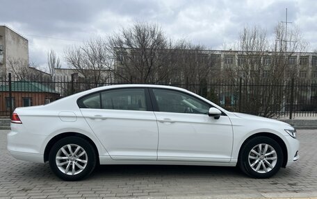 Volkswagen Passat B8 рестайлинг, 2015 год, 1 700 000 рублей, 4 фотография