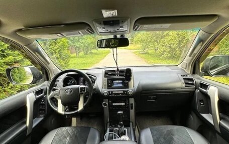 Toyota Land Cruiser Prado 150 рестайлинг 2, 2011 год, 3 100 000 рублей, 9 фотография