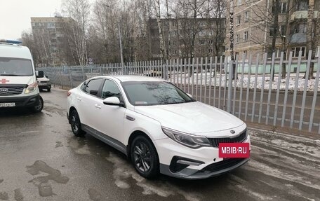 KIA Optima IV, 2019 год, 1 400 000 рублей, 8 фотография