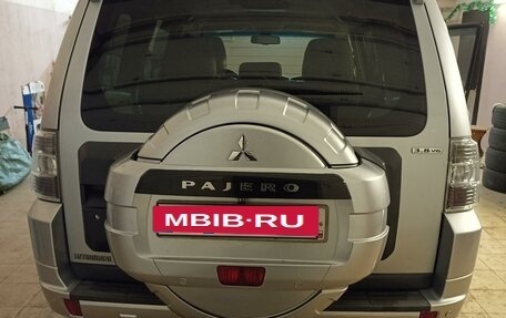 Mitsubishi Pajero IV, 2007 год, 1 950 000 рублей, 5 фотография