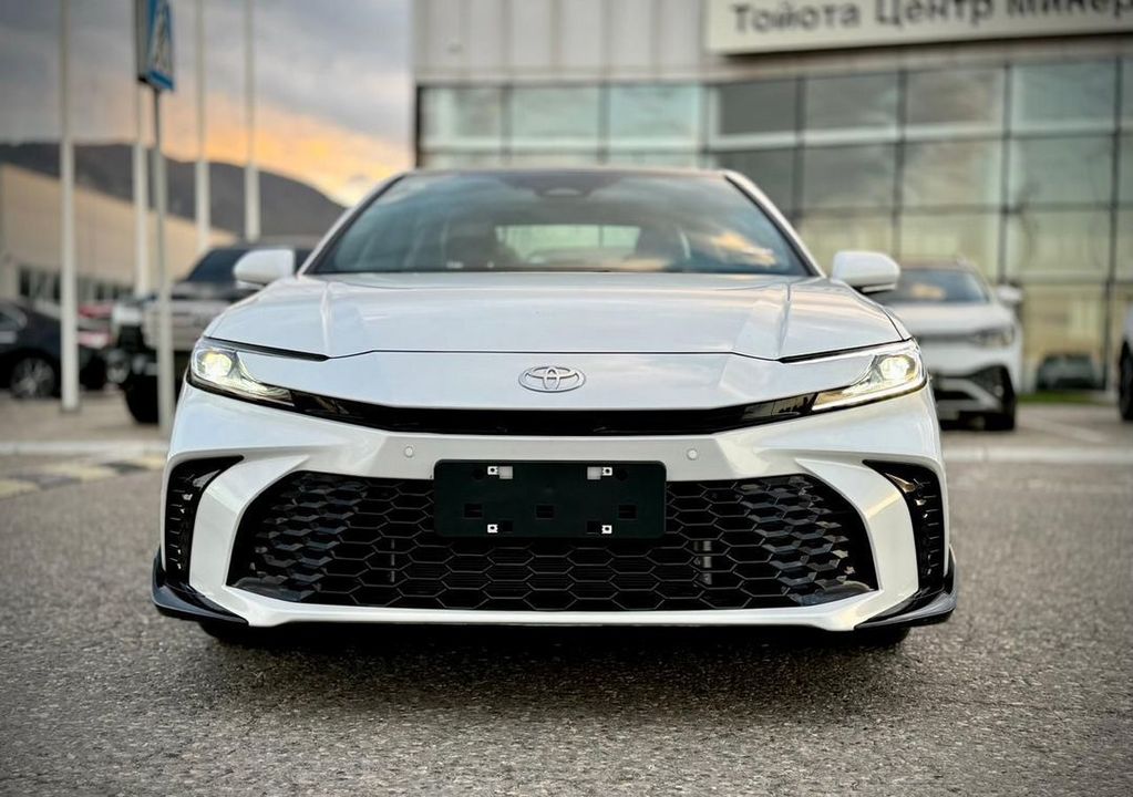 Toyota Camry, 2024 год, 4 950 000 рублей, 5 фотография