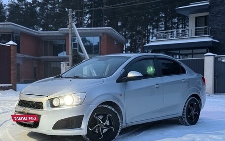 Chevrolet Aveo III, 2014 год, 809 000 рублей, 3 фотография