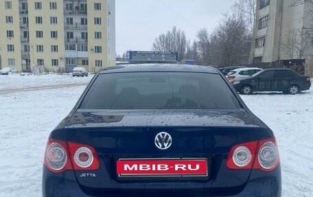 Volkswagen Jetta VI, 2008 год, 695 000 рублей, 4 фотография