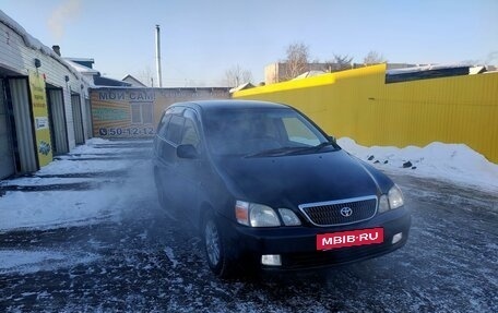 Toyota Gaia, 2002 год, 550 000 рублей, 5 фотография