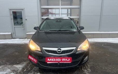 Opel Astra J, 2012 год, 599 000 рублей, 2 фотография