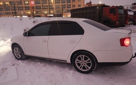 Volkswagen Jetta VI, 2010 год, 720 000 рублей, 2 фотография