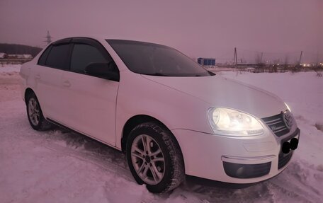 Volkswagen Jetta VI, 2010 год, 720 000 рублей, 6 фотография