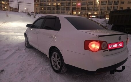 Volkswagen Jetta VI, 2010 год, 720 000 рублей, 7 фотография