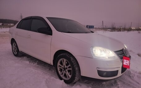 Volkswagen Jetta VI, 2010 год, 720 000 рублей, 9 фотография