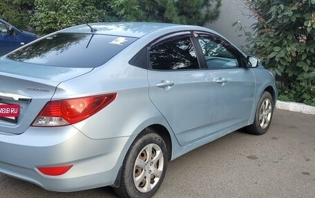 Hyundai Solaris II рестайлинг, 2011 год, 850 000 рублей, 8 фотография