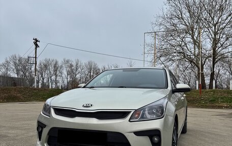 KIA Rio IV, 2019 год, 1 495 000 рублей, 3 фотография