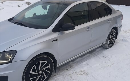 Volkswagen Polo VI (EU Market), 2018 год, 930 000 рублей, 3 фотография