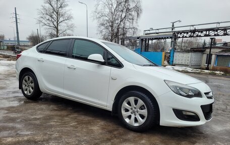 Opel Astra J, 2014 год, 890 000 рублей, 13 фотография