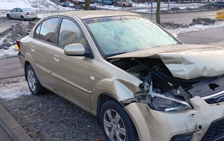 KIA Rio II, 2010 год, 220 000 рублей, 10 фотография