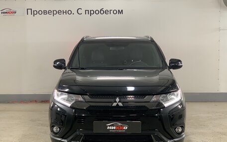 Mitsubishi Outlander III рестайлинг 3, 2020 год, 2 948 000 рублей, 2 фотография