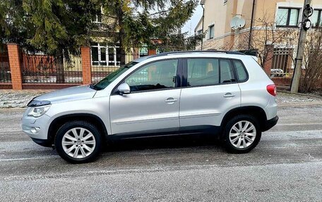 Volkswagen Tiguan I, 2011 год, 1 350 000 рублей, 2 фотография