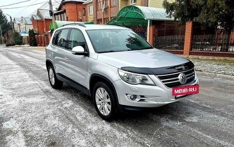 Volkswagen Tiguan I, 2011 год, 1 350 000 рублей, 3 фотография