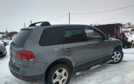 Volkswagen Touareg III, 2004 год, 850 000 рублей, 4 фотография