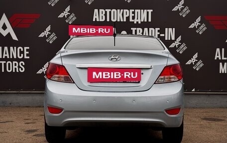 Hyundai Solaris II рестайлинг, 2011 год, 699 990 рублей, 6 фотография