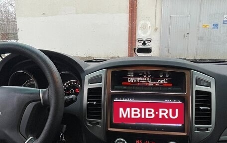 Mitsubishi Pajero IV, 2015 год, 2 560 000 рублей, 11 фотография