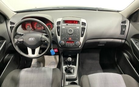 KIA cee'd I рестайлинг, 2011 год, 740 000 рублей, 6 фотография