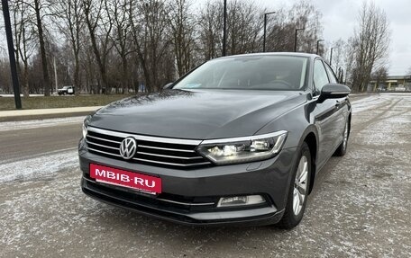 Volkswagen Passat B8 рестайлинг, 2016 год, 1 750 000 рублей, 11 фотография