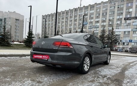 Volkswagen Passat B8 рестайлинг, 2016 год, 1 750 000 рублей, 20 фотография