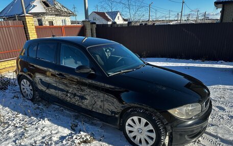 BMW 1 серия, 2009 год, 850 000 рублей, 2 фотография