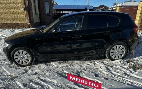 BMW 1 серия, 2009 год, 850 000 рублей, 6 фотография