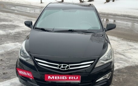 Hyundai Solaris II рестайлинг, 2016 год, 1 150 000 рублей, 3 фотография