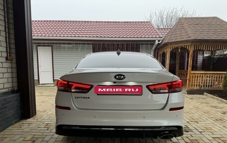 KIA Optima IV, 2019 год, 2 400 000 рублей, 2 фотография