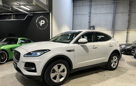 Jaguar E-Pace, 2021 год, 3 610 000 рублей, 3 фотография