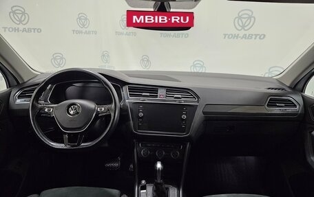 Volkswagen Tiguan II, 2018 год, 2 900 000 рублей, 12 фотография