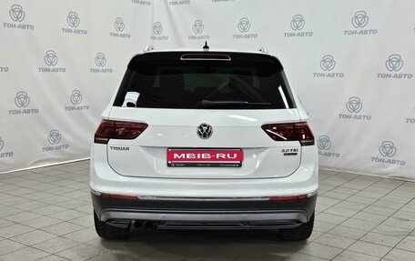 Volkswagen Tiguan II, 2018 год, 2 900 000 рублей, 6 фотография