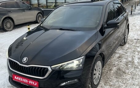 Skoda Rapid II, 2021 год, 1 750 000 рублей, 1 фотография