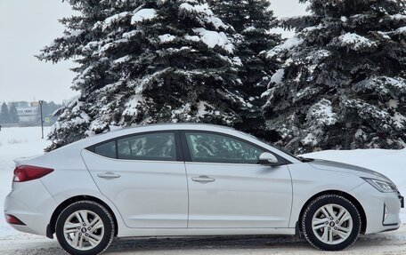 Hyundai Elantra VI рестайлинг, 2019 год, 1 920 000 рублей, 5 фотография