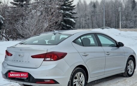 Hyundai Elantra VI рестайлинг, 2019 год, 1 920 000 рублей, 6 фотография