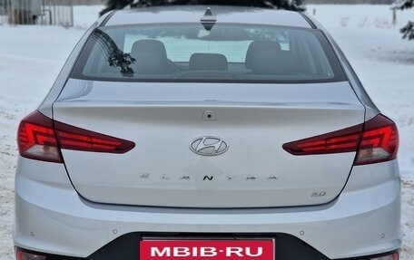 Hyundai Elantra VI рестайлинг, 2019 год, 1 920 000 рублей, 8 фотография