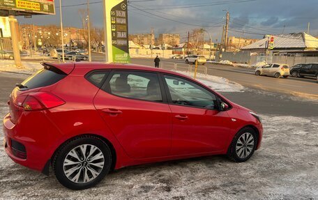 KIA cee'd III, 2016 год, 1 350 000 рублей, 2 фотография