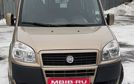 Fiat Doblo II рестайлинг, 2011 год, 795 000 рублей, 3 фотография